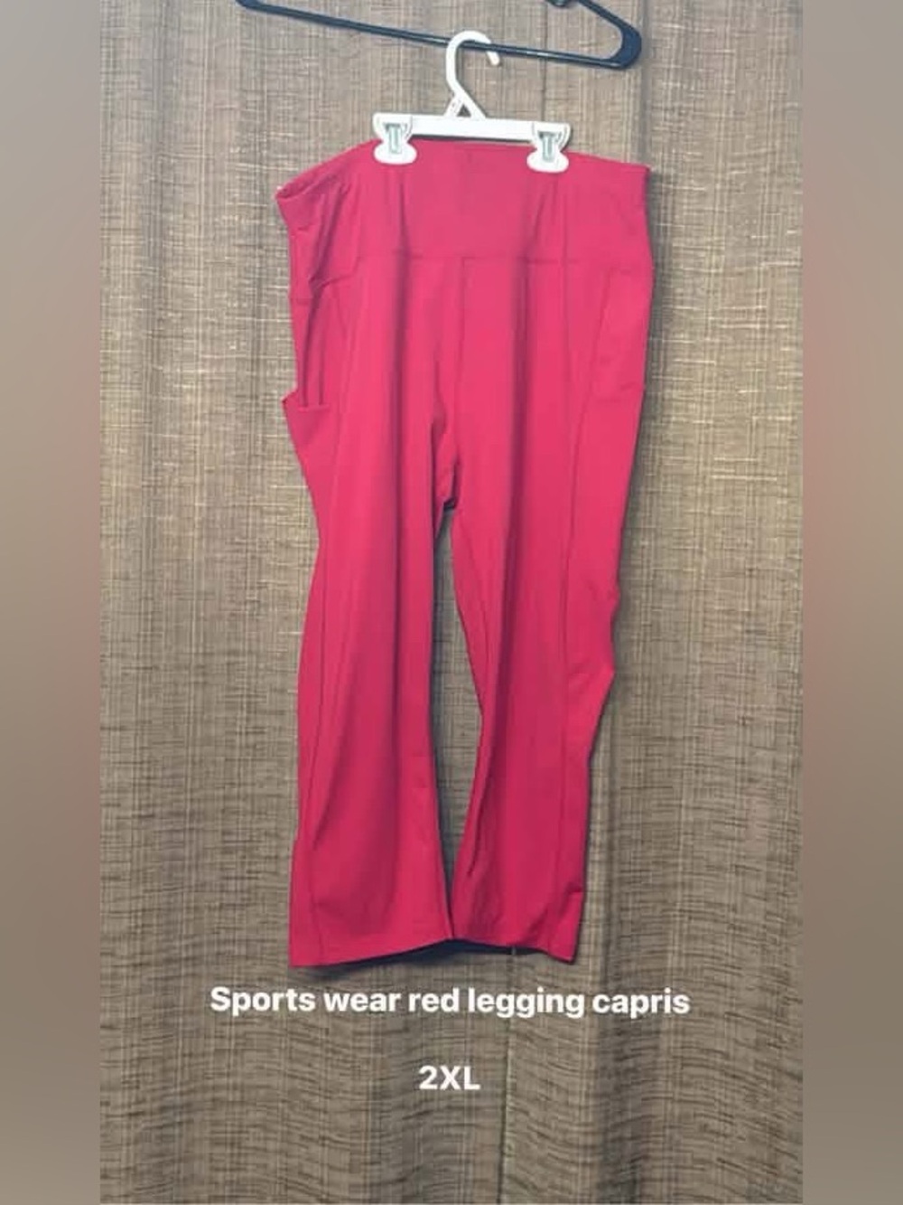 Women's Red Capri Leggings with Side Pocket - 2XL